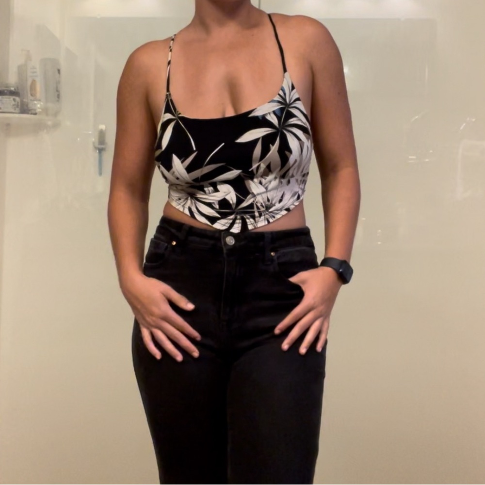 Blue Jasmine Crop Tops